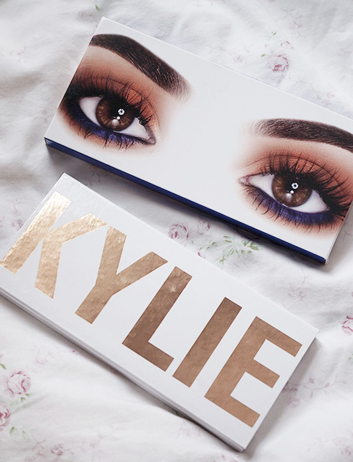 Kylie Cosmetic 皇家蜜桃眼影組合心得 THE ROYAL PEACH PALETTE