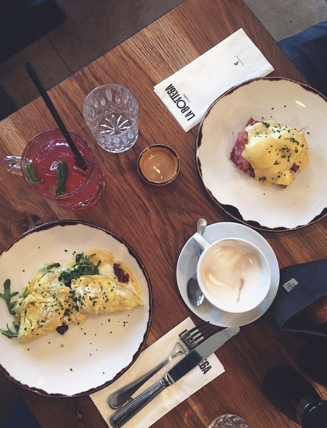 在布拉格除了Cafe Savoy 另外一個吃靚Brunch 的選擇：La Bottega Linka