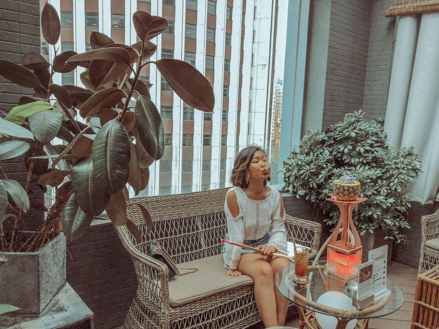 粉紅菠蘿水煙、熱帶微醺：香港 Ohana Tiki Lounge